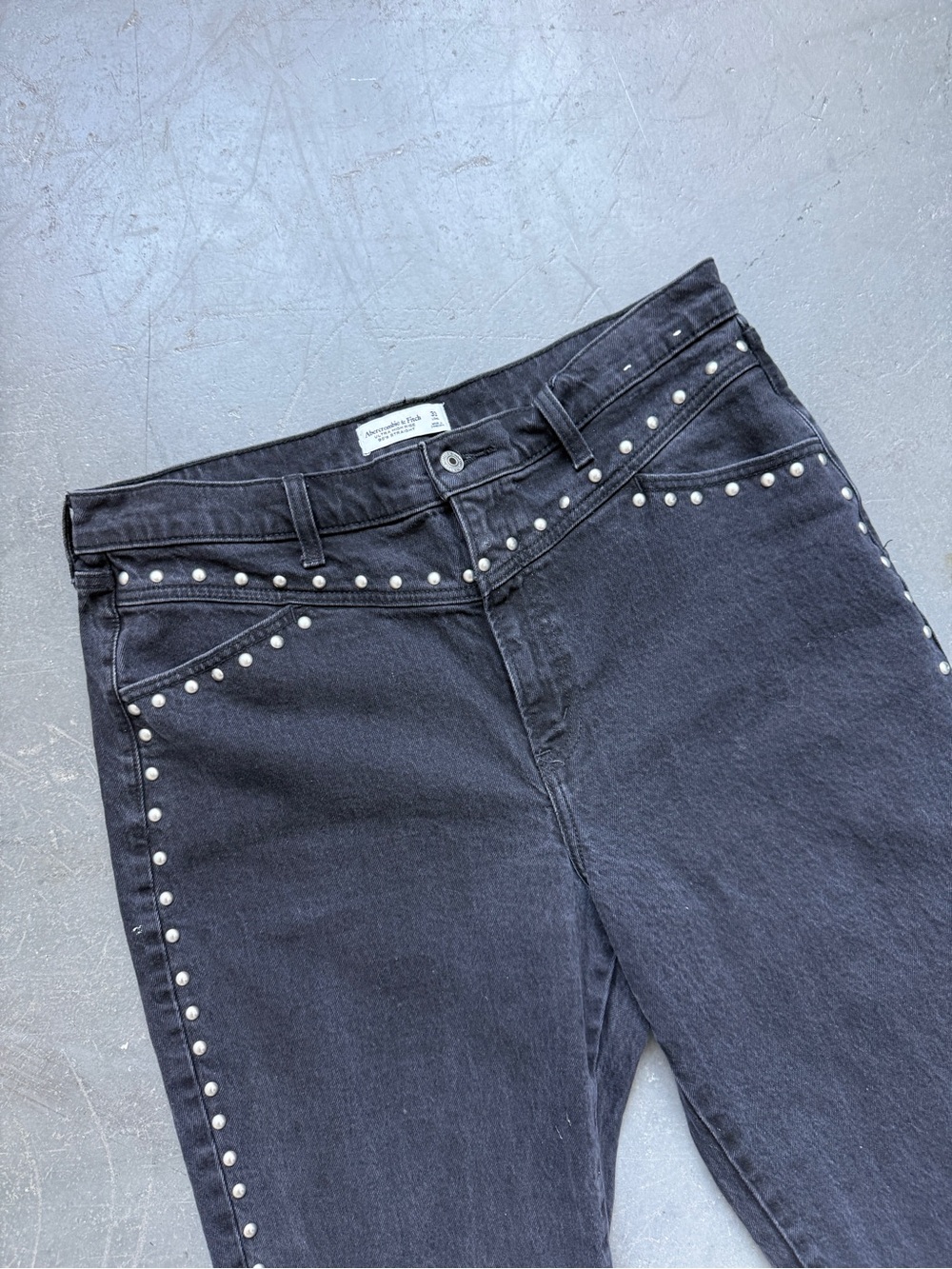 Abercrombie & Fitch Black Straight-Leg Jeans with Stud Trim - Picture 2 of 4